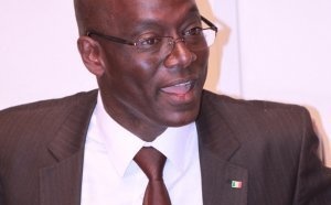 Thierno Alassane Sall dans le collimateur : Un ministre trop transparent ?