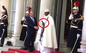 Yahya Jammeh débarque à l’Elysée avec un Coran à la main