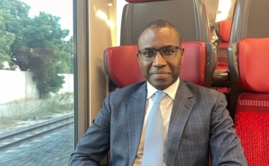 Voici le tout premier ministre à rentrer chez lui à bord du nouveau Train express régionale