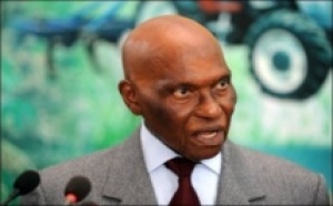 ME ABDOULAYE WADE : «Après mon départ de la présidence, je ne voulais pas sortir de sitôt du pays »