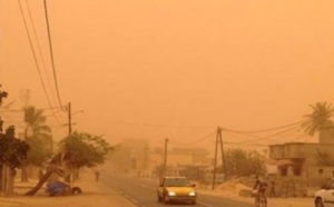 Météo: La poussière va encore sévir ce week-end, risque sanitaire "élevé" pour les personnes sensibles