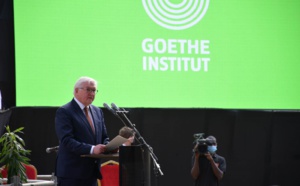 Pose 1ère pierre Goethe-Institut à Dakar par le président de la République fédérale d'Allemagne (Vidéo + Photos)