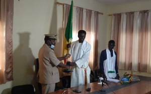 Commune de Ngomgom : Le nouveau Maire Papa Momar Ngom de YAW, beau-fils de Serigne Abdou Karim Fallou, installé par le sous-préfet