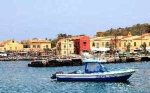 Audio - Gorée : Me Augustin Senghor demande une vedette médicalisée pour l'île