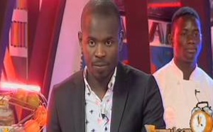 Yeewu Leen - Pape Cheikh Diallo reçoit le Groupe El Hadji Diouf