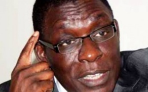 Refus d’atterrissage, le dilatoire des autorités sénégalaises pour empêcher Me Wade d’atterrir en plein jour