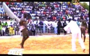 Khadim Ndiaye : "J'accrocherai mon nguimb, si je subis une autre défaite"
