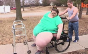Vidéo: la plus grosse femme du monde se marie… Regardez