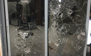 Urgent / Violences à Sangalkam : Le siège de BBY vandalisé par le maire Pape Sow et ses militants, à la suite d'une bataille rangée