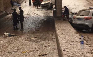 Horreur à la Corniche Ouest : Des voitures englouties par les eaux, une dame trouve la mort