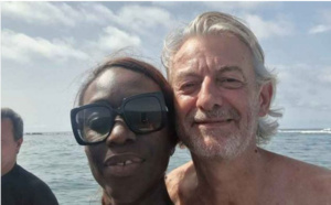 Vacances au Sénégal : Gilles Verdez avec sa compagne Fatou, l’image qui déplaît fortement en France