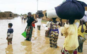 Inondations à Matam: Samba Ndiobène Ka et Mamadou Talla au secours des sinistrés