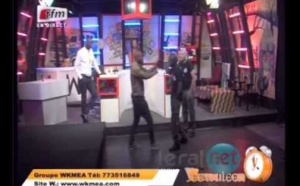 Pape Cheikh Diallo fait une démonstration de self defense en cas d'agression