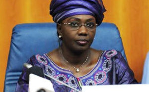 Aminata Tall à Alger pour un symposium international