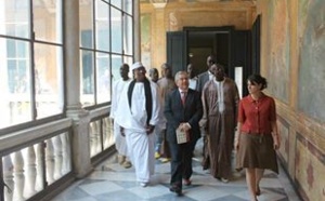 Bamba Day en Italie : L’ancien Maire de la ville de Porto Rico décoré par Serigne Mame Mor Mbacké Mourtada