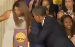 Obama les fait toutes tomber
