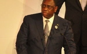 Photos - Le Président Macky Sall présente ses condoléances à Adja Marême Hanne