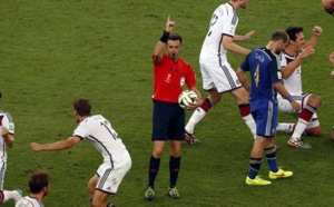 Stéphane Lannoy : « Les arbitres du Mondial ont laissé vivre le jeu »