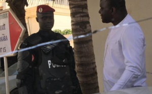 Cité Keur Gorgui / Venu rendre visite à Ousmane Sonko, Déthié Fall se voit interdire l'accès par la police