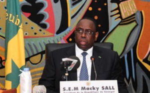 IGE: le président Sall reçoit le rapport de François Collin et montre la voie à suivre