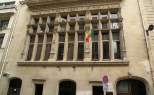 Italie: Le Consulat Général De Milan Est Ferme Au Public En Guise De Protestation .