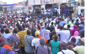 Marche des professionnels des médias pour la libération de Pape Ale Niang : Des politiques en renfort