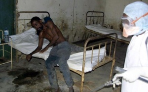 Vidéo: La potion magique de Serigne Sidy Makhtar Mbacké pour éviter le virus Ebola. Regardez