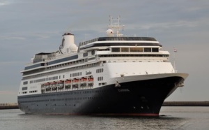 Tourisme: Un bateau de croisière de 1077 touristes, accoste au port de Dakar