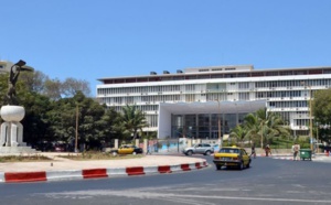 Ressuscitation du Sénat relooké : Macky Sall veut créer le Haut conseil des collectivités locales