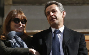 Valérie Trierweiler raconte comment Nicolas Sarkozy a voulu sauver l’e-réputation de Carla Bruni
