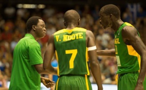 Les Lions du basket reçoivent les honneurs de la Sonatel 