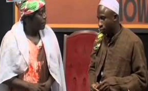 Kouthia raille Awa Marie Coll Seck et le jeune guinéen