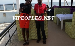Binta Mané de 100% Buzz en compagnie de son cameraman 