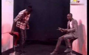 Vidéo : La dictée de Mame Goor Djazaka