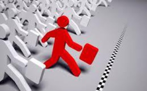Leral/Job :  Un technicien en maintenance  informatique  cherche emploi