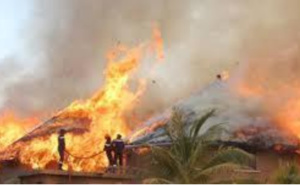 Kédougou / Incendie à Bantaco : Plus de 200 cases (Niafa) réduites en cendres