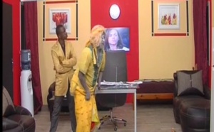 Kouthia raille Sindiély Wade dans « Kouthia Show » Regardez