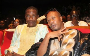 Pako Jackson et Tange Tandian au premier rang du "Rakadiou show" de Pape Diouf