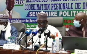 Candidature de Alioune Sarr clamée et réclamée : Moustapha Niasse sort de sa réserve