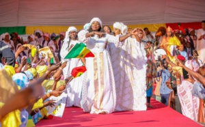Photos/ 1er Assises nationales de l’entreprenariat des femmes: Mme Fatou Diané Gueye accompagnée d'une belle délégation, fait une démonstration de force