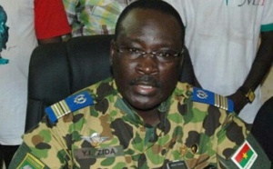 Crise au Burkina Faso: Macky Sall félicite le Lieutenant-Colonel Zida 