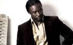 Night Show reçoit le chanteur Sidy Samb 
