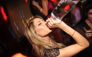 10 étapes inévitables de l'ivresse en soirée ! La plupart ont déjà vécu ces moments...