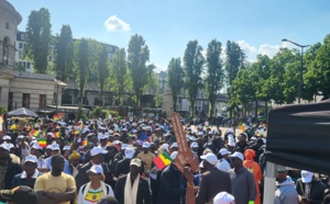Manifestation Apr en cours à Paris / Investiture du Président Macky Sall en 2024 : Déclaration de Paris en faveur de sa candidature
