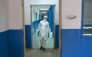 Des chercheurs pointent une responsabilité du FMI dans l'épidémie d'Ebola