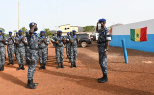 Solidarité après les manifestations à Dakar : Les populations offrent de la nourriture aux gendarmes et policiers, témoignant de l'unité du Sénégal