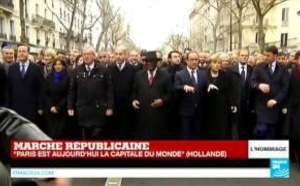 IBK, Hollande et Merkel, les chefs d'État défilent ensemble dans les rues de Paris