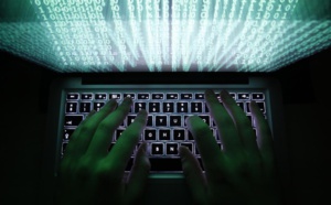 Attentats terroristes en France: une cyber-guérilla gangrène le Web
