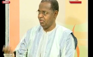 Sidy Lamine Niass tacle Niasse et Wade et corrige Macky