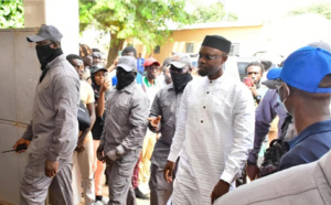 Prison de Mbour : Bataille sanglante entre des gardes du corps d'Ousmane Sonko et des gangsters